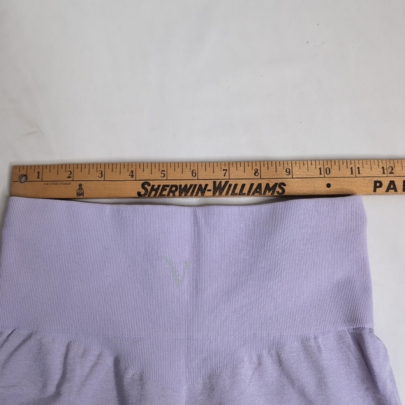 Vitae Apparel Power Move Seamless Leggings in Acai Purple, Size L - Picture 4 of 9